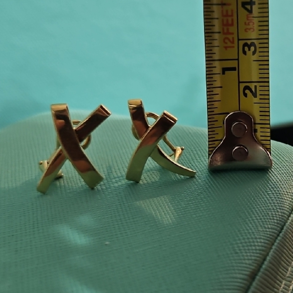 🥰SALE! Tiffany & Co Paloma Picasso 18k yg Signature X Omega Back Earrings - Picture 11 of 12